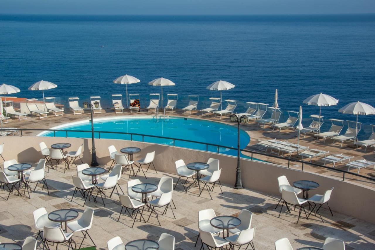 Castelsardo Resort Village Exterior photo