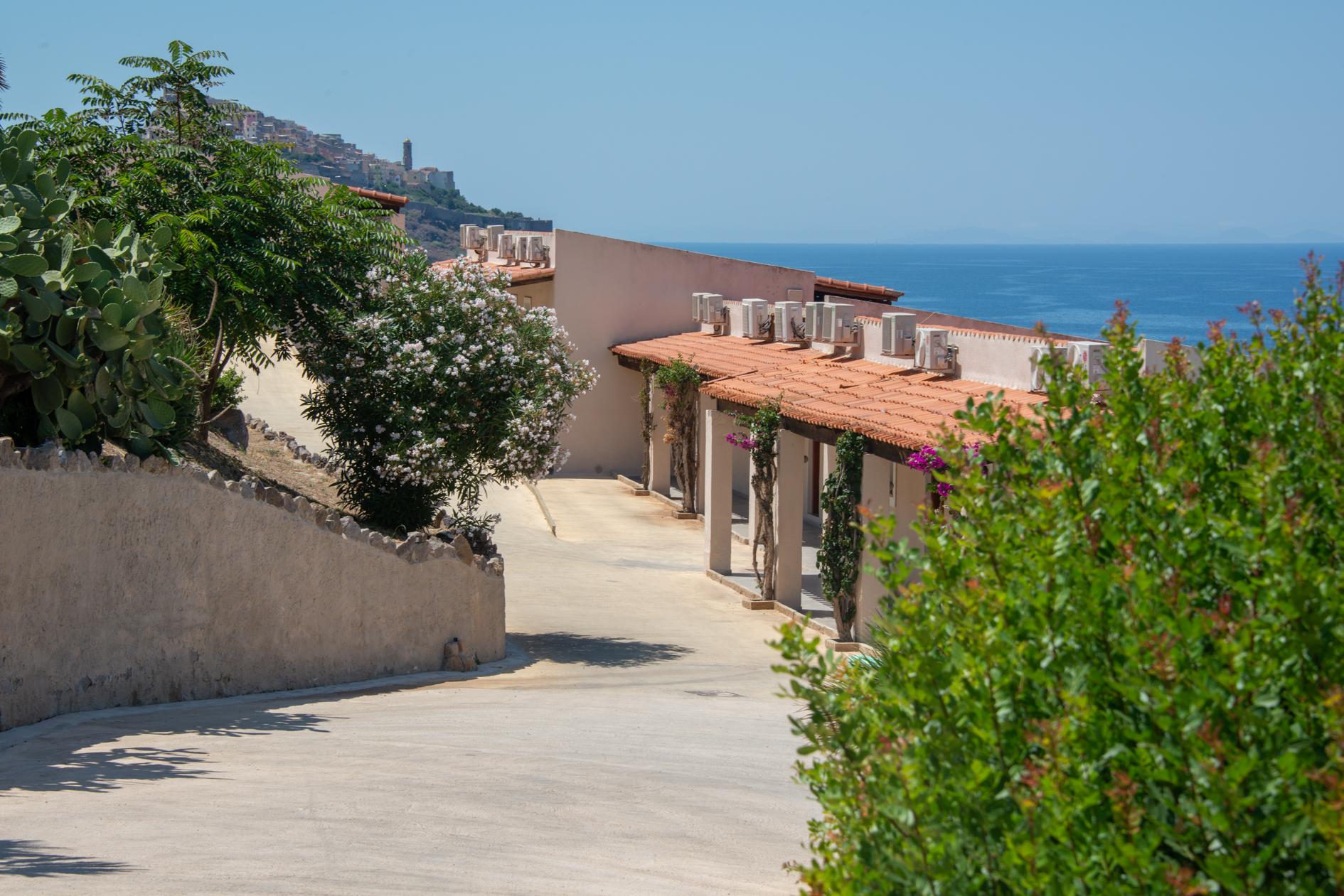 Castelsardo Resort Village Exterior photo
